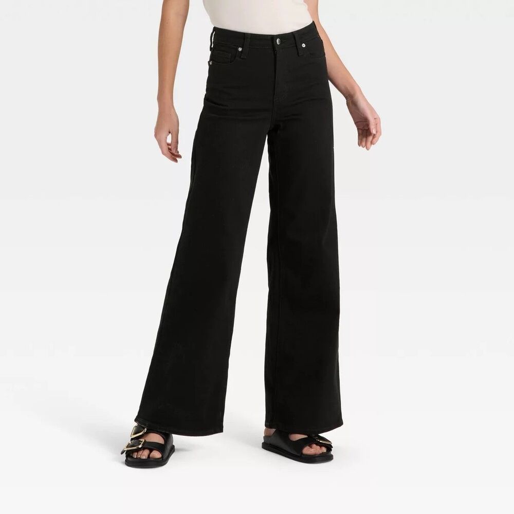 NWT Universal Thread Black Highest-Rise Straight Button-Fly Jeans - Size 6/28R